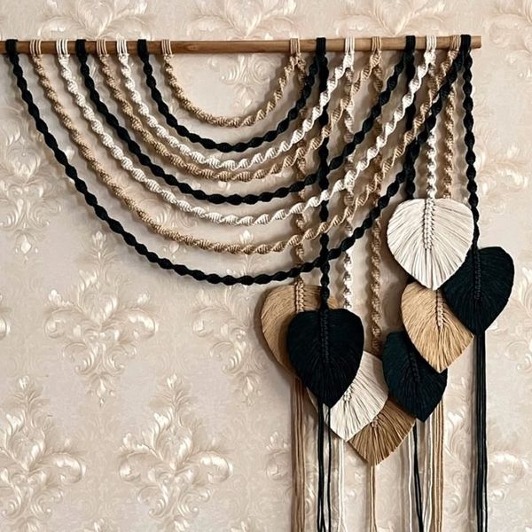 آویز دیواری مکرومه بافی مدل برگ سایز 90سانتی متر