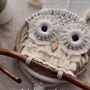 جغد دیواری مکرومه بافی رنگ شیری