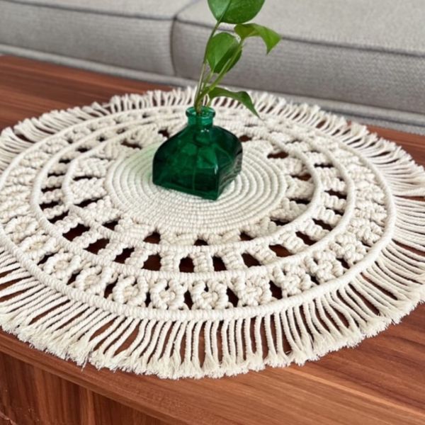 رومیزی‌مکرومه بافی مدل گرد