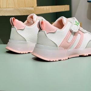 خرید اینترنتی قیمت کتونی بچگانه چراغدار طرح S برند Kids کد 4022705