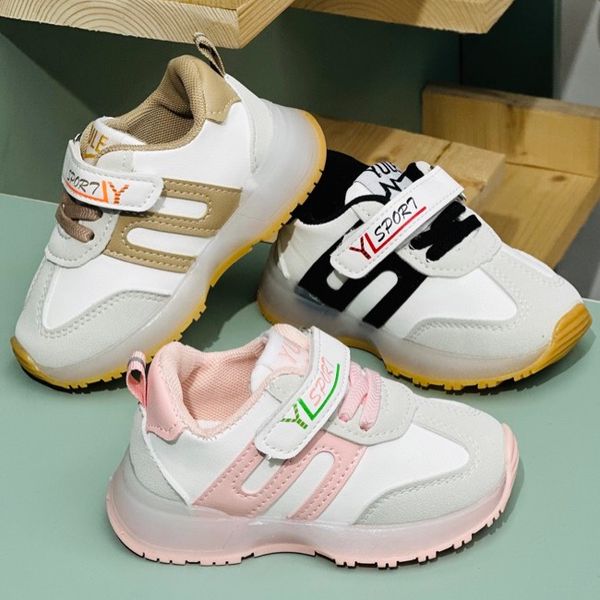 کتونی بچگانه چراغدار طرح S برند Kids کد 4022705