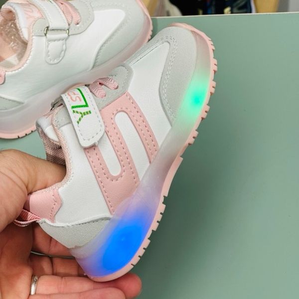 کتونی بچگانه چراغدار طرح S برند Kids کد 4022705