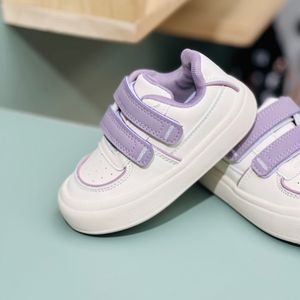 خرید اینترنتی قیمت ونس بچگانه طرح دو چسب برند Ltduck کد 4022401