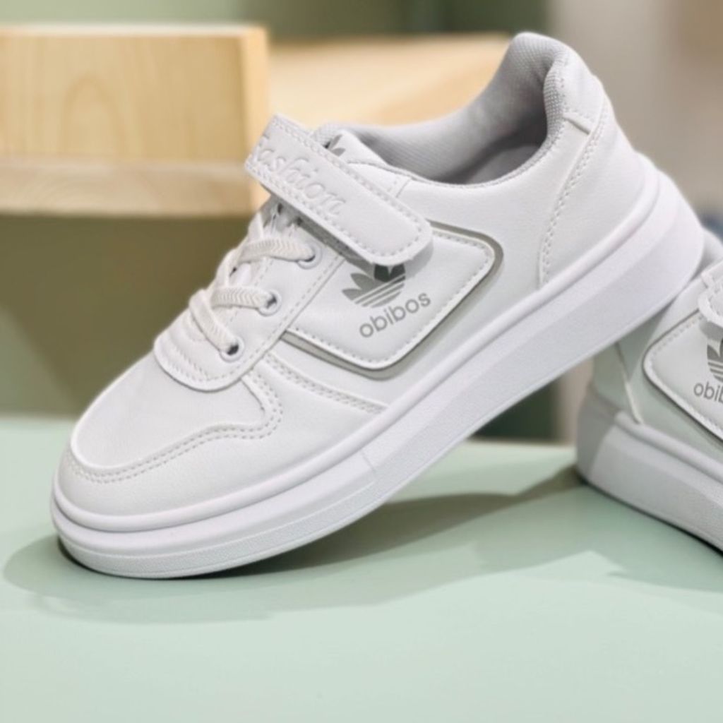 فروش اینترنتی ونس بچگانه طرح آدیداس برند K-Z کد 113001