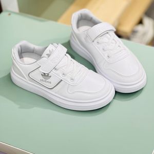 خرید اینترنتی قیمت ونس بچگانه طرح آدیداس برند K-Z کد 113001