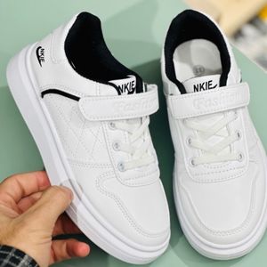 خرید اینترنتی ونس بچگانه طرح نایک شنل دوزی برند K-Z کد 120102