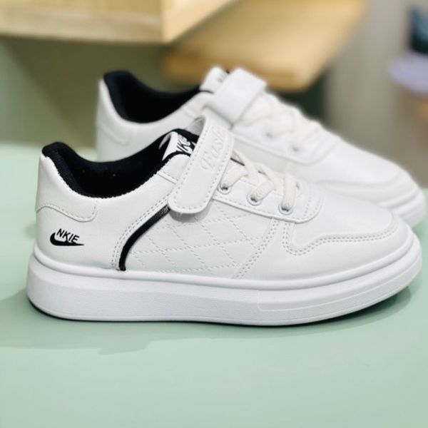 ونس بچگانه طرح نایک شنل دوزی برند K-Z کد 120102