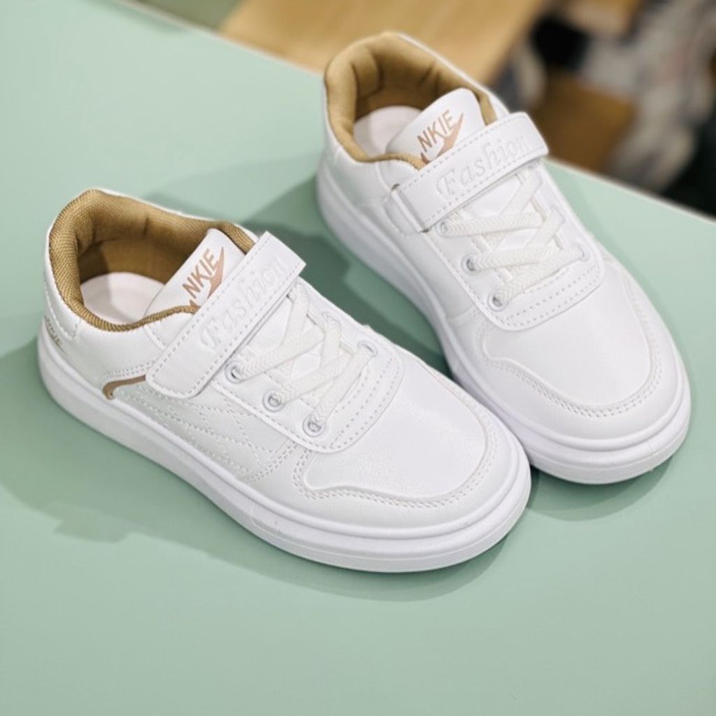 خرید اینترنتی قیمت ونس بچگانه طرح نایک شنل دوزی برند K-Z کد 120102