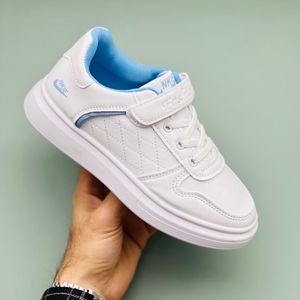 خرید اینترنتی قیمت ونس بچگانه طرح نایک شنل دوزی برند K-Z کد 120102