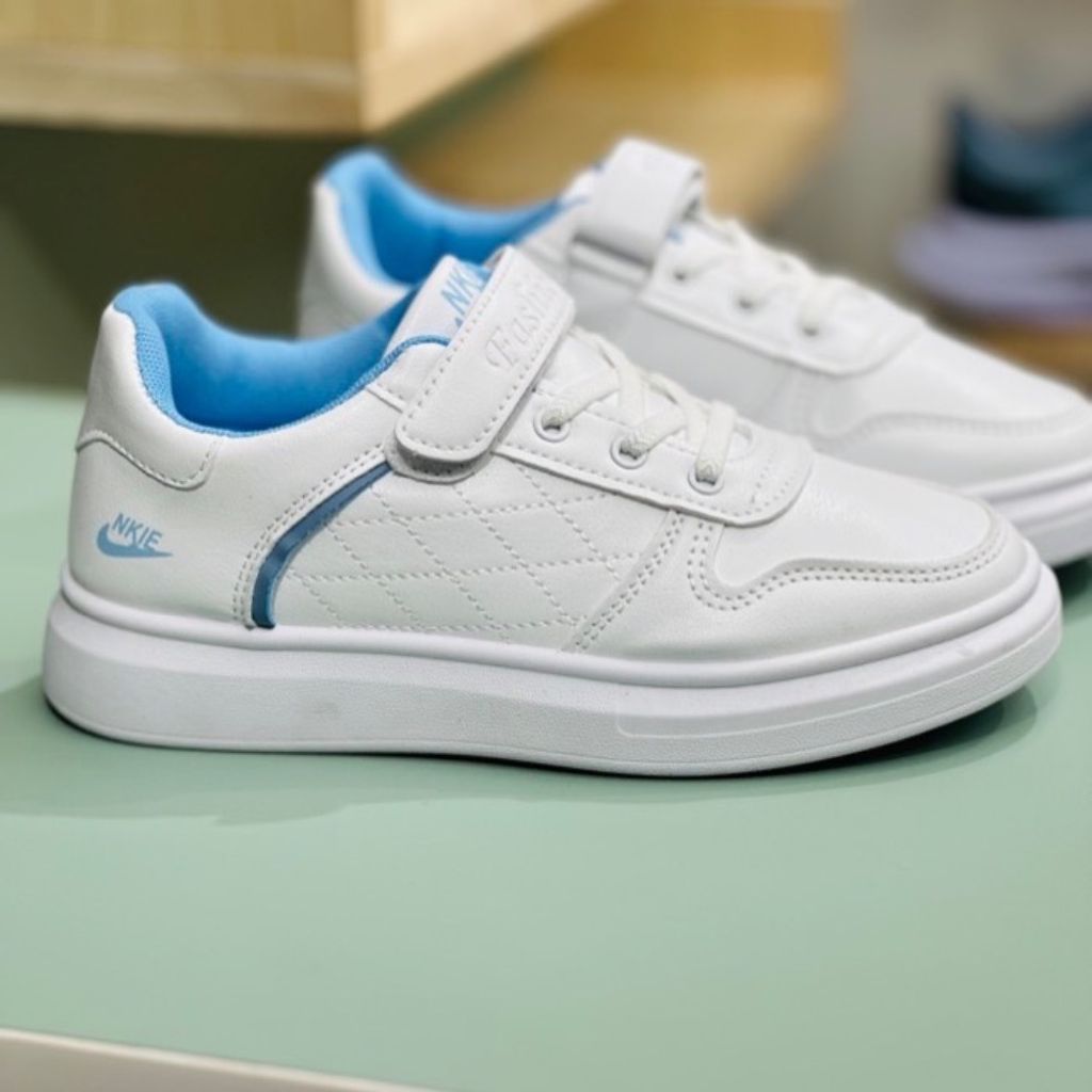 قیمت ونس بچگانه طرح نایک شنل دوزی برند K-Z کد 120102