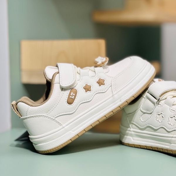 ونس بچگانه طرح دو ستاره برند LTDUCK کد 4041101