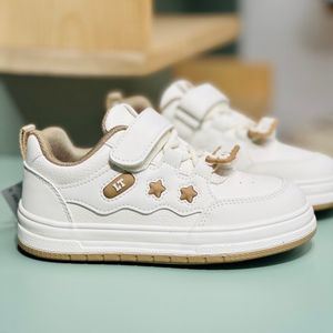 خرید اینترنتی قیمت ونس بچگانه طرح دو ستاره برند LTDUCK کد 4041101