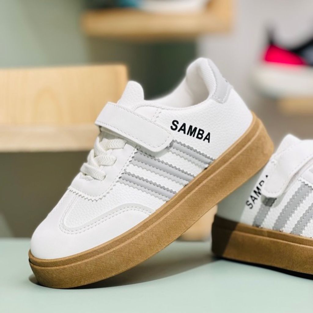 خرید اینترنتی قیمت ونس بچگانه وارداتی طرح سامبا سه خط برند Kids کد 4033102