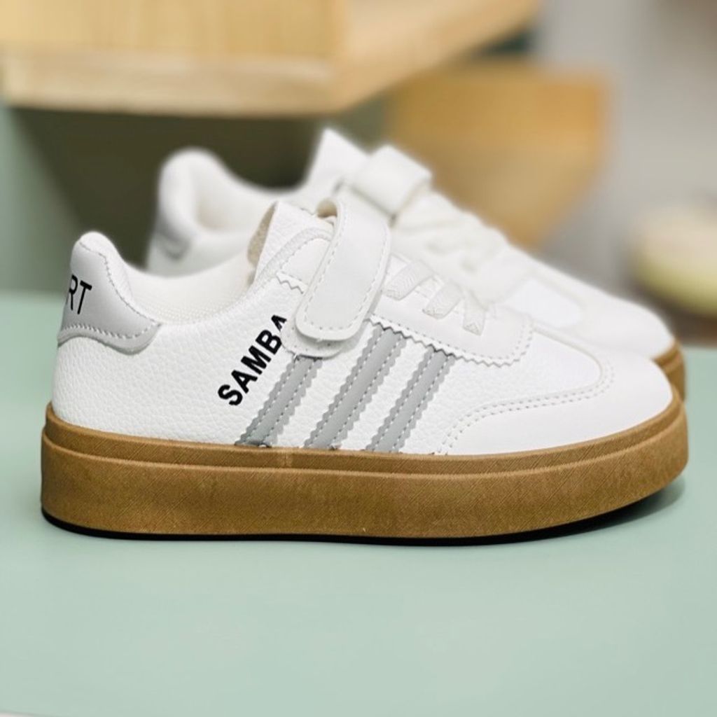 خرید اینترنتی قیمت ونس بچگانه وارداتی طرح سامبا سه خط برند Kids کد 4033102