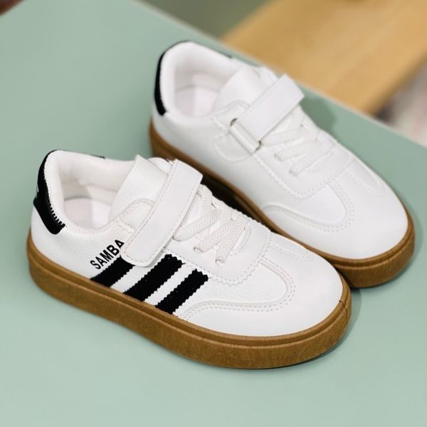 ونس بچگانه وارداتی طرح سامبا سه خط برند Kids کد 4033102