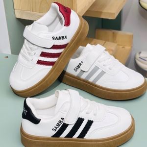 خرید اینترنتی ونس بچگانه وارداتی طرح سامبا سه خط برند Kids کد 4033102