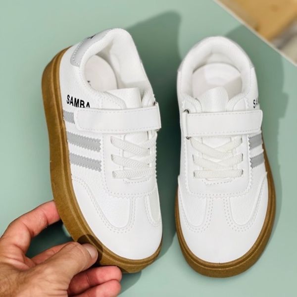 ونس بچگانه وارداتی طرح سامبا سه خط برند Kids کد 4033102