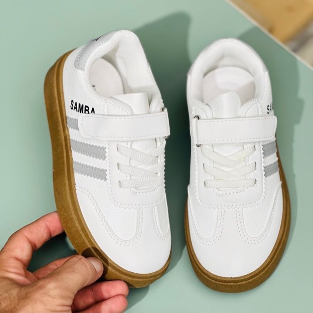 خرید اینترنتی قیمت ونس بچگانه وارداتی طرح سامبا سه خط برند Kids کد 4033102