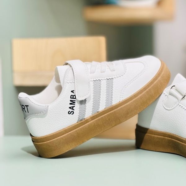 ونس بچگانه وارداتی طرح سامبا سه خط برند Kids کد 4033102