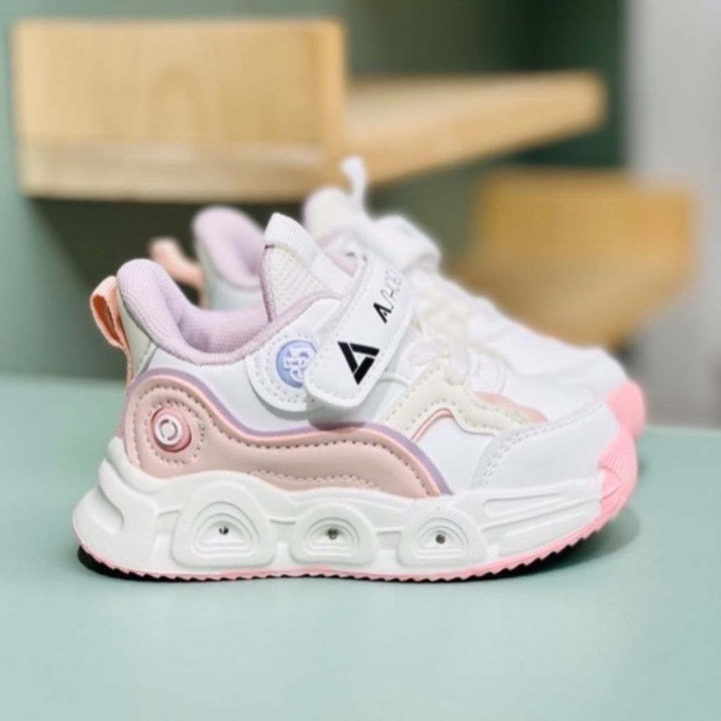 خرید اینترنتی کتونی بچگانه طرح دات برند Ashoes کد 4032003