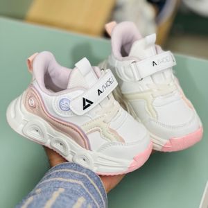 خرید آنلاین کتونی بچگانه طرح دات برند Ashoes کد 4032003