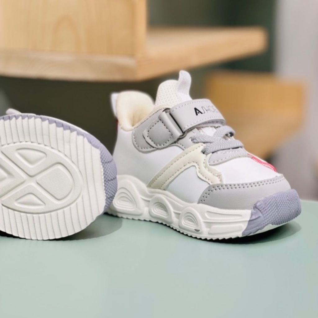 خرید اینترنتی کتونی بچگانه طرح دات برند Ashoes کد 4032003