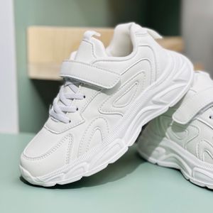 کتونی بچگانه full white برند murche کد 121707