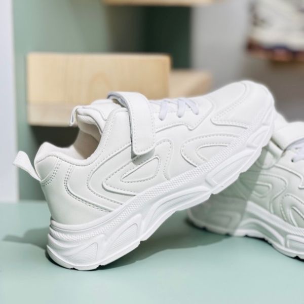 کتونی بچگانه full white برند murche کد 121707