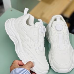 قیمت ارزان کتونی بچگانه  زیپلاینی white برند murche کد 4030303