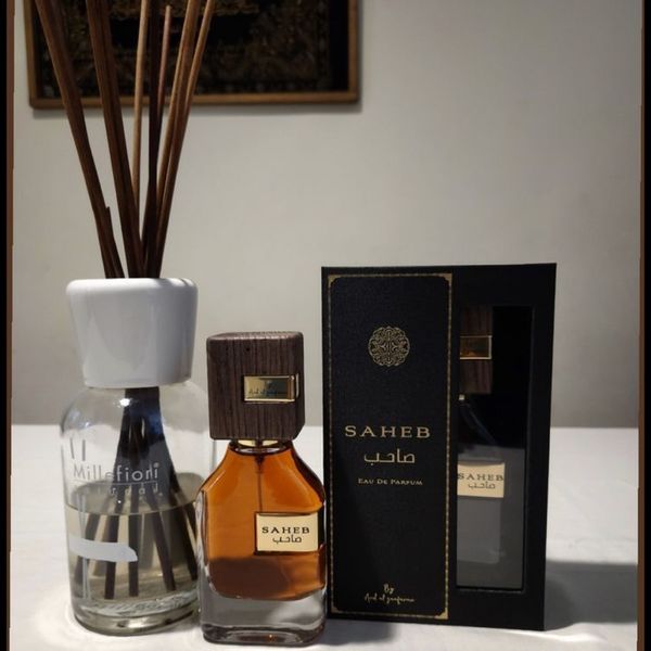 عطر ادکلن صاحب Saheb قهوه ای مردانه ارض الزعفران اصلی