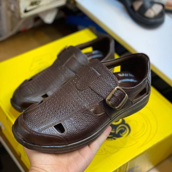 صندل چرم مردانه جلو بسته رنگ سوخته