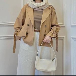 مدل مهتاب نورا