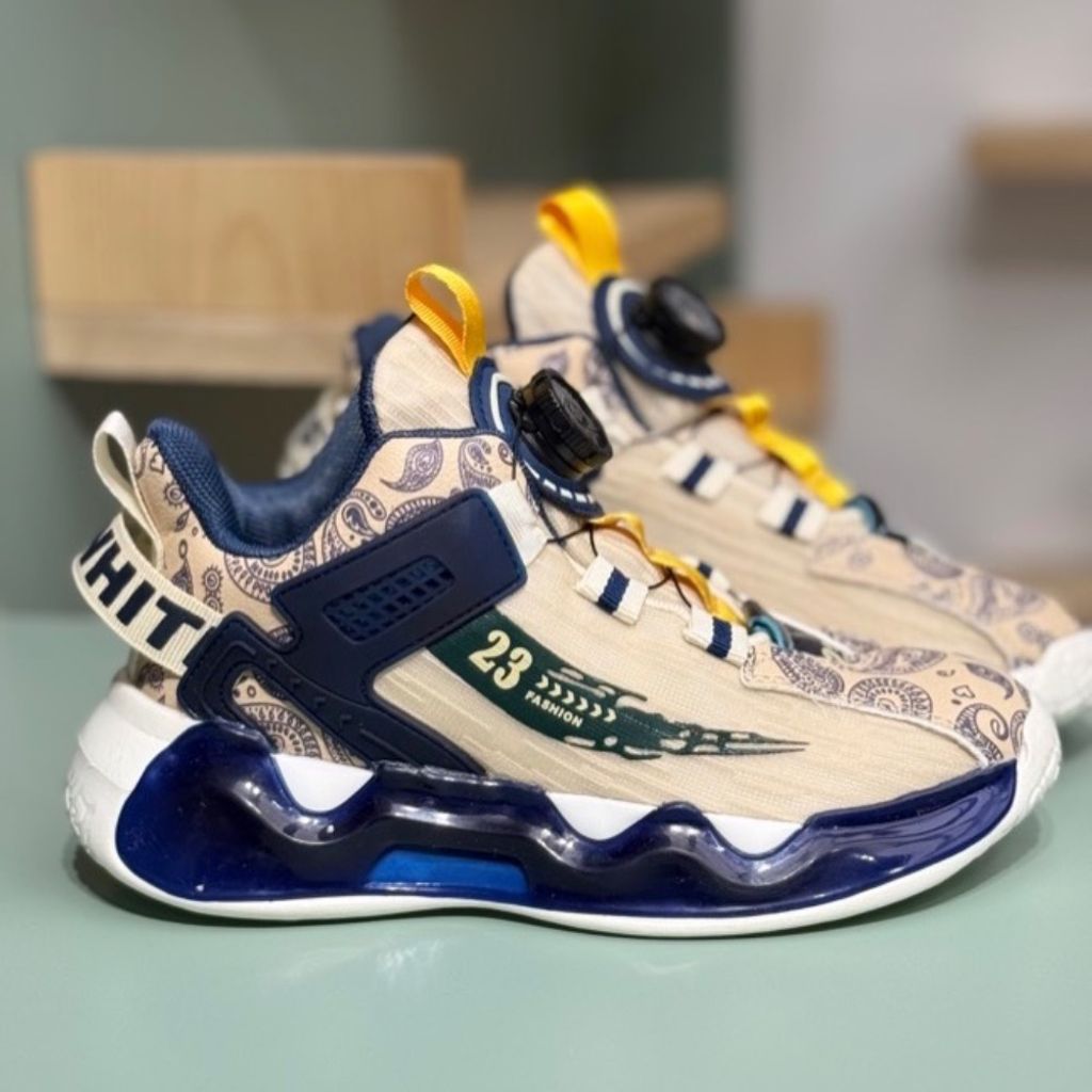 خرید آنلاین کتونی بچگانه طرح ترمه کد 4053001