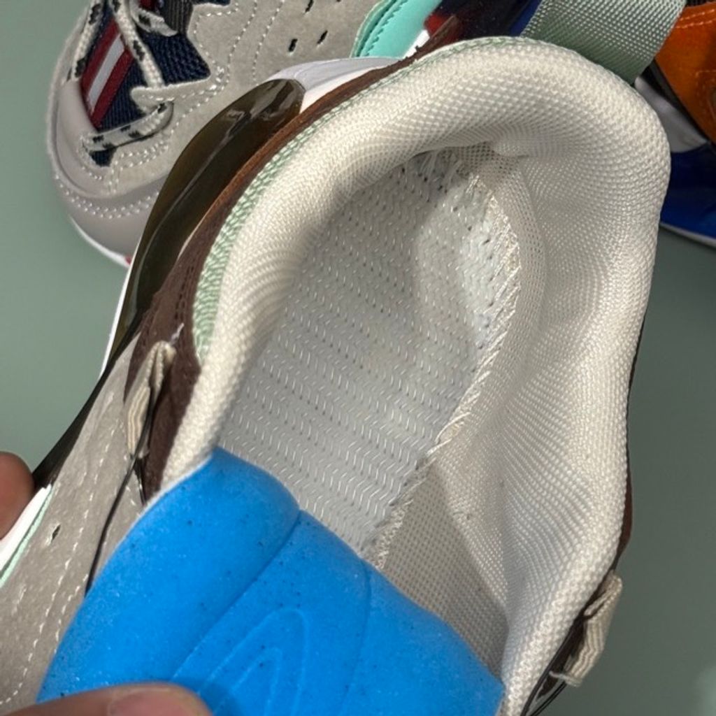 خرید اینترنتی قیمت کتونی بچگانه طرح آبرنگی کد 4052902