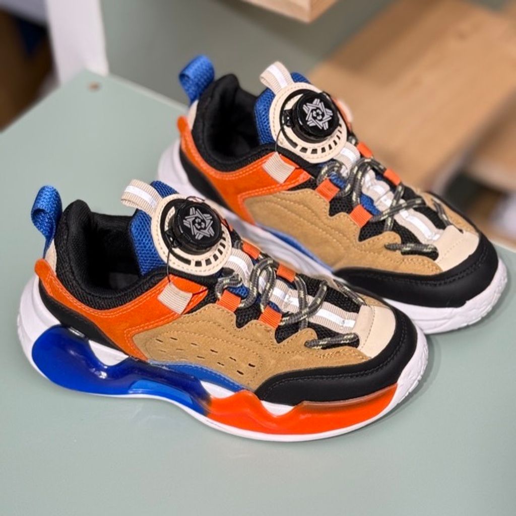 خرید اینترنتی قیمت کتونی بچگانه طرح آبرنگی کد 4052902