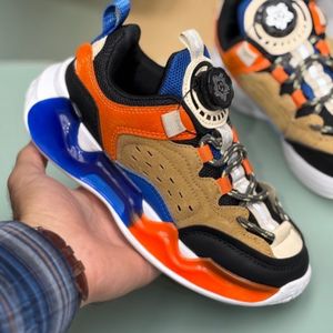 خرید اینترنتی کتونی بچگانه طرح آبرنگی کد 4052902