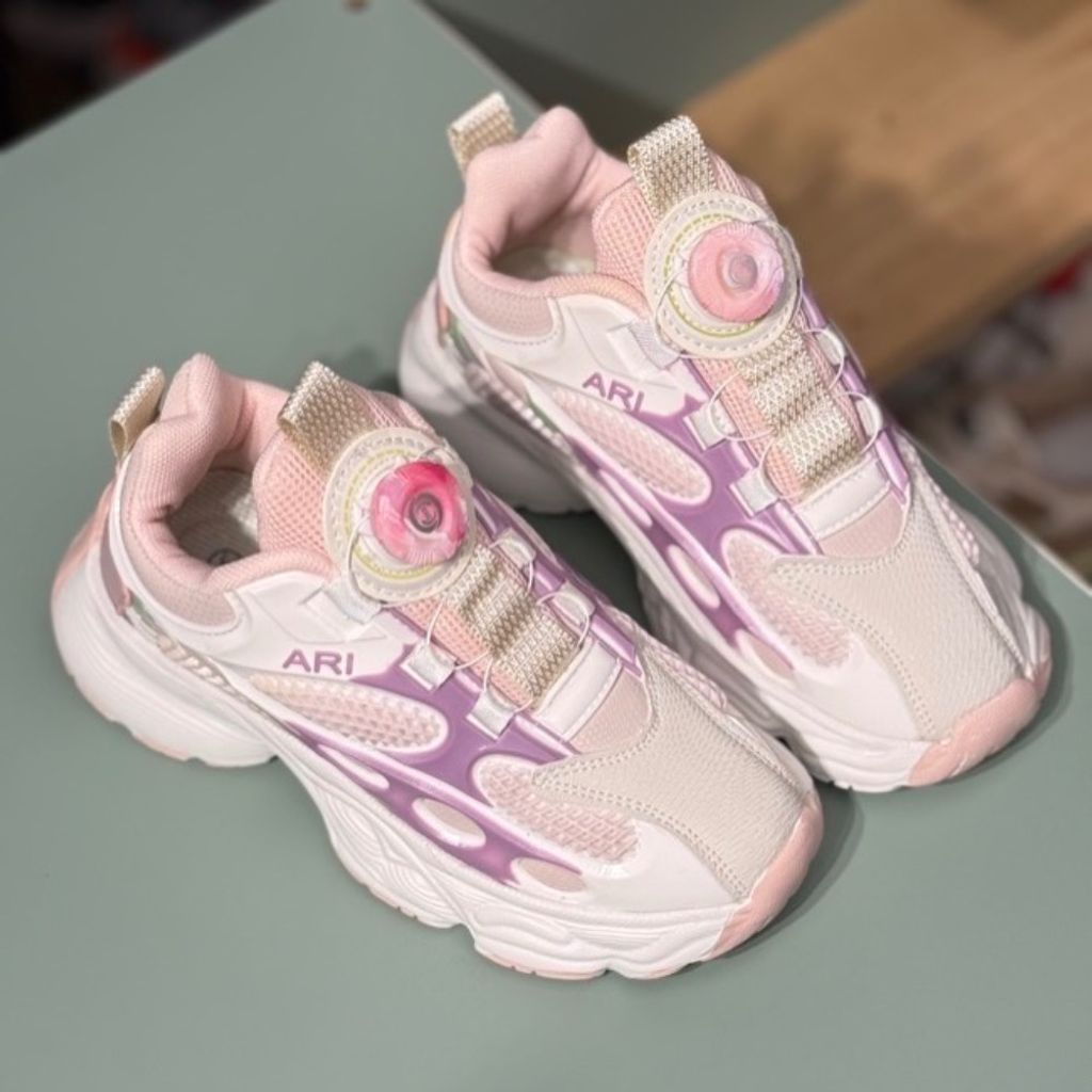 خرید اینترنتی کتونی بچگانه طرح ARI برند Ashoes کد 4052905