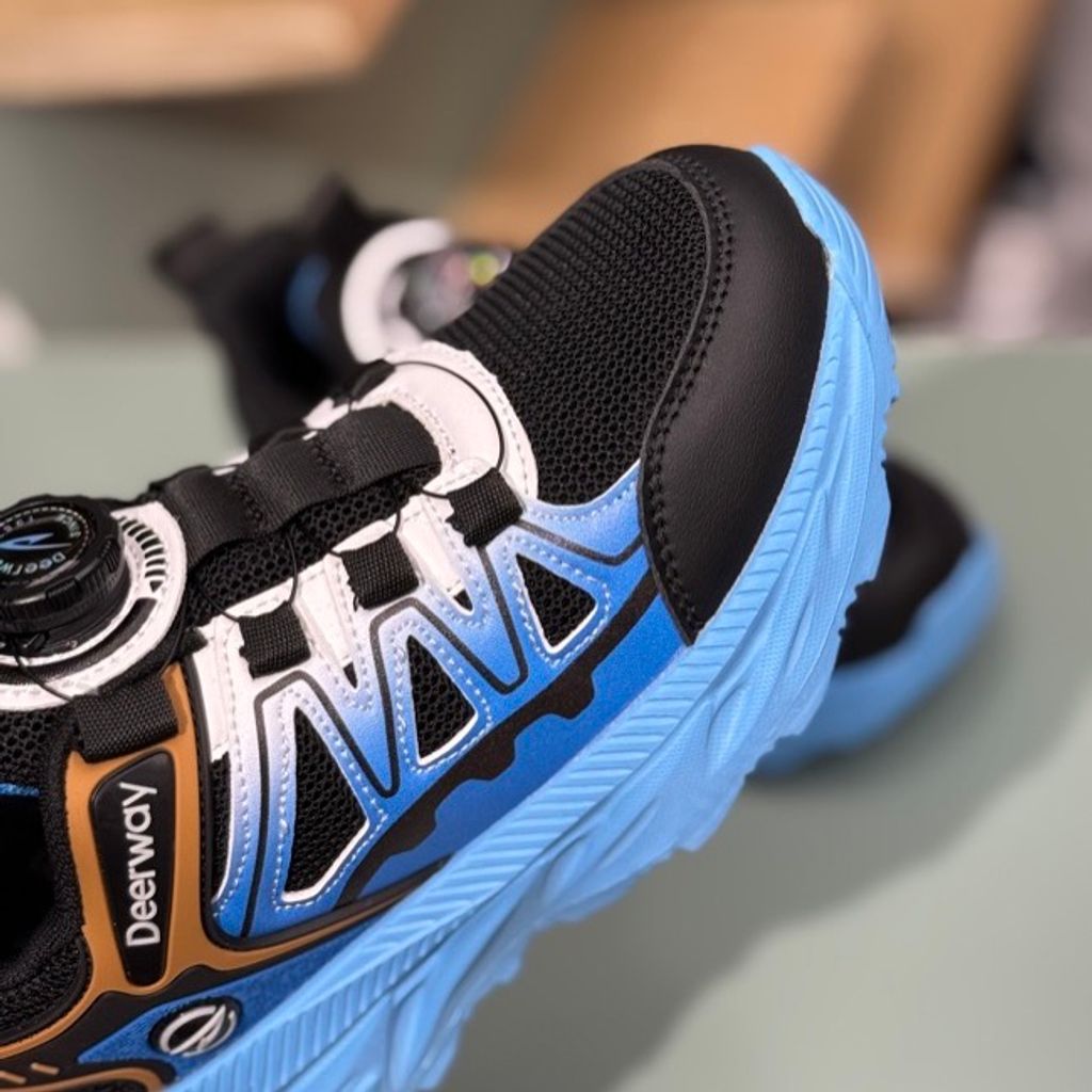 خرید اینترنتی قیمت کتونی بچگانه طرح Deerway برند Wkids کد 4060402