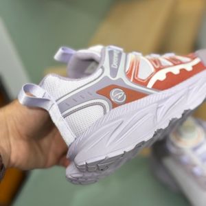 خرید اینترنتی قیمت کتونی بچگانه طرح Deerway برند Wkids کد 4060402