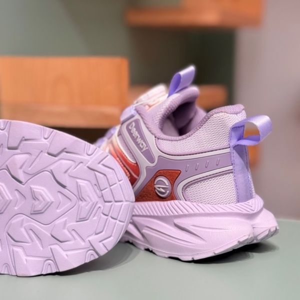 کتونی بچگانه طرح Deerway برند Wkids کد 4060402