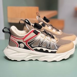 خرید اینترنتی کتونی بچگانه طرح Deerway برند Wkids کد 4060402