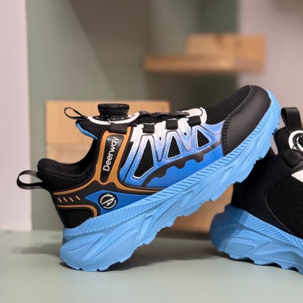 خرید اینترنتی قیمت کتونی بچگانه طرح Deerway برند Wkids کد 4060402