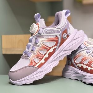 خرید اینترنتی قیمت کتونی بچگانه طرح Deerway برند Wkids کد 4060402