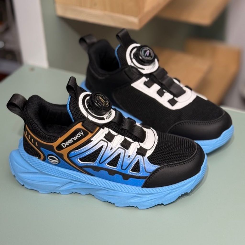 خرید اینترنتی قیمت کتونی بچگانه طرح Deerway برند Wkids کد 4060402