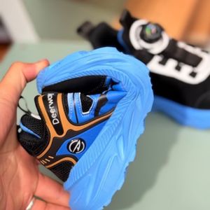 قیمت کتونی بچگانه طرح Deerway برند Wkids کد 4060402