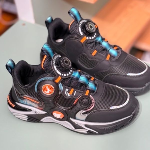 کتونی بچگانه طرح N3 برند Kids کد 4060403