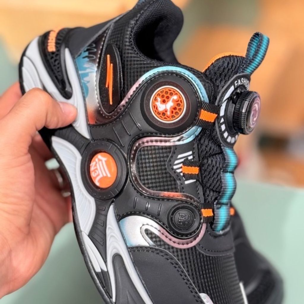 مشخصات کتونی بچگانه طرح N3 برند Kids کد 4060403