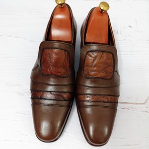 فروش اینترنتی کفش مردانه زیره چرم طبیعی گاومیش مدل رابرت تک سایز
