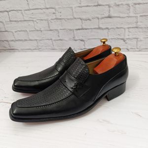 خرید اینترنتی کفش مردانه زیره چرم طبیعی گاومیش مدل نیکوزیا تک سایز