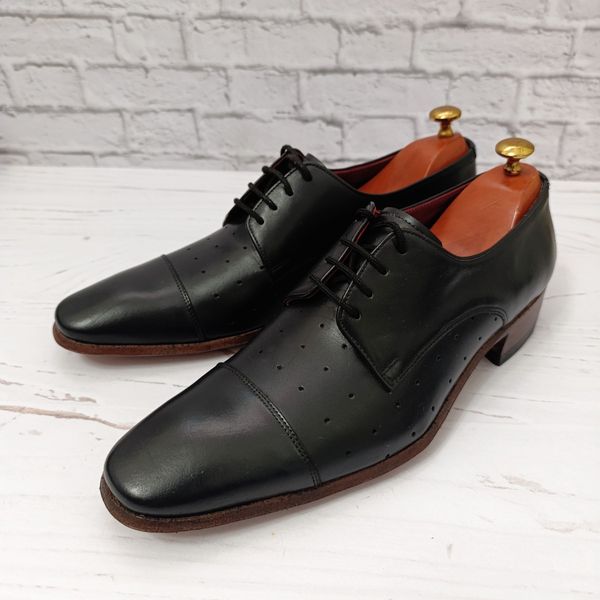 کفش مردانه زیره چرم طبیعی گاومیش مدل برت سوراخدار تک سایز